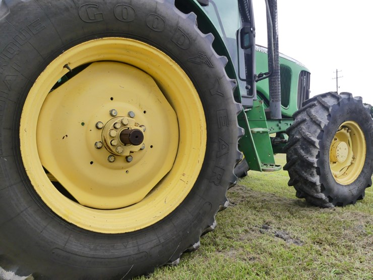 john-deere-6420-image-8