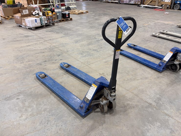 pallet-jack-image-4