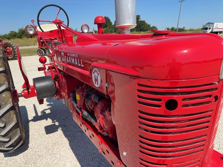 farmall-super-h-image-12