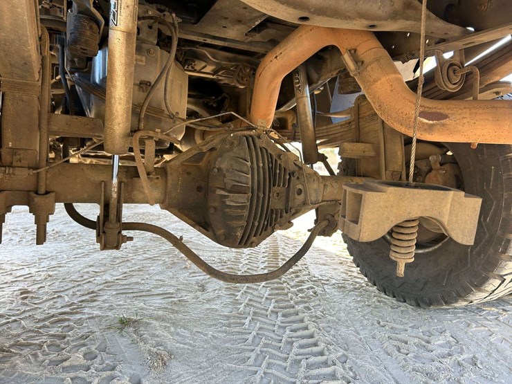 2015-ford-f350-image-27
