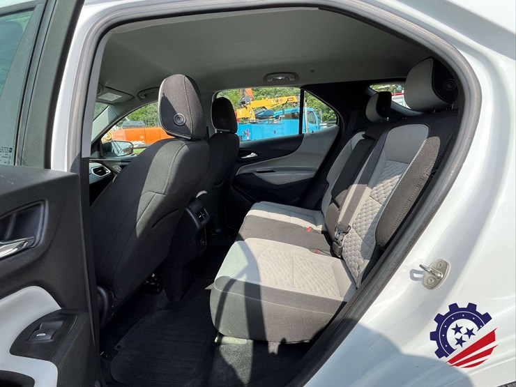 2020-chevrolet-equinox-ls-image-46