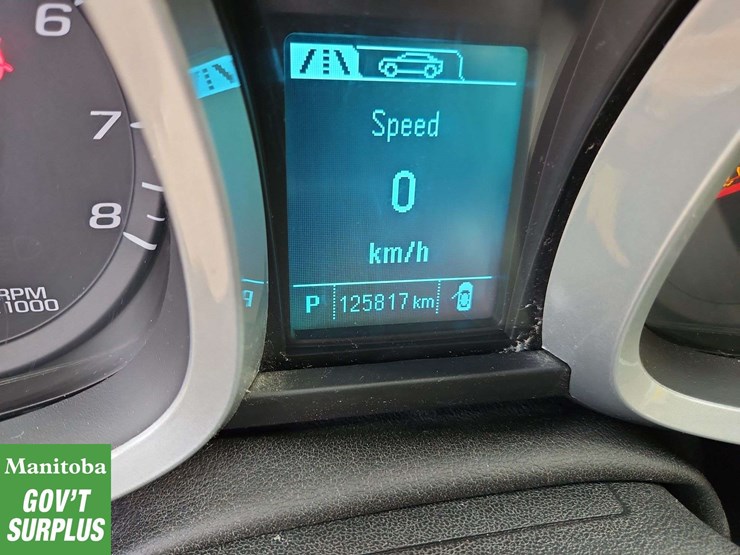 2016-chevrolet-equinox-image-38