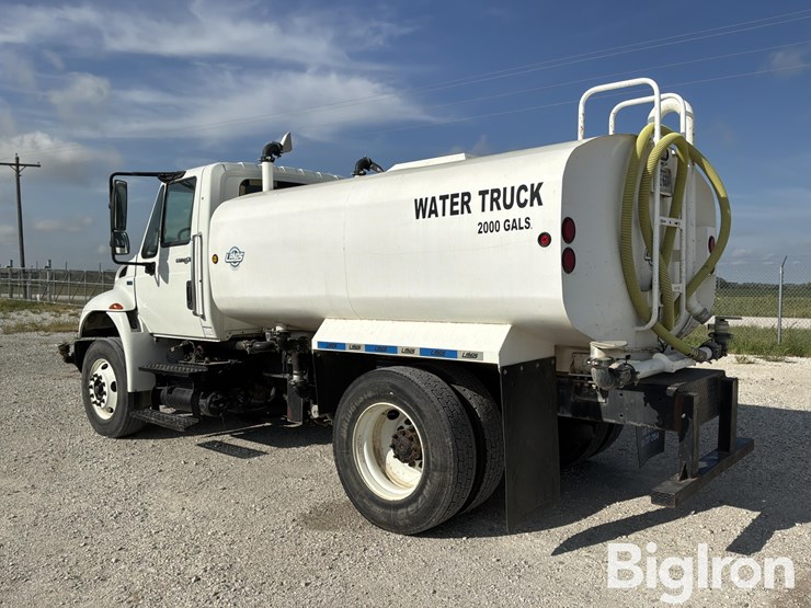 2012-international-durastar-4400-image-7