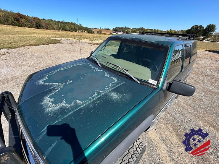 1998-chevrolet-2500-image-16