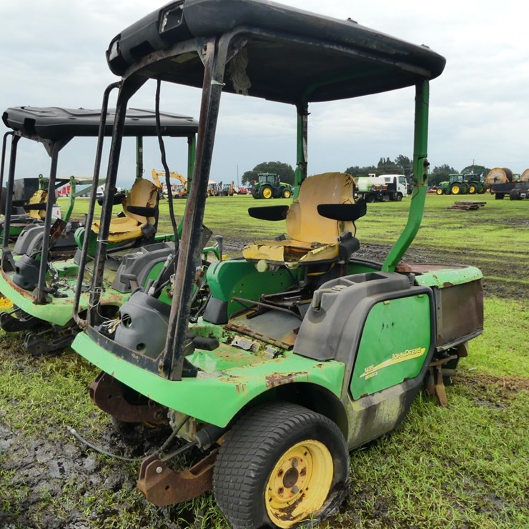 JOHN DEERE 1435