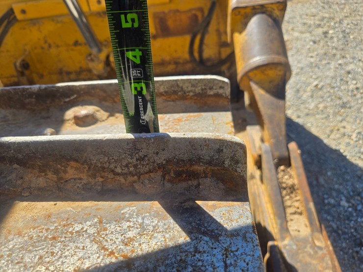 caterpillar-d6r-image-61