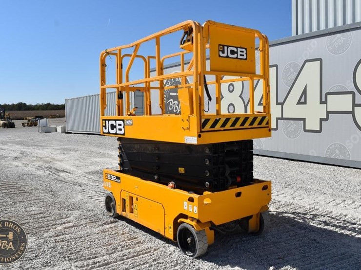 2018-jcb-s3246e-image-5