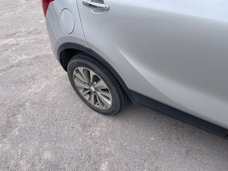 2017-buick-encore-image-14