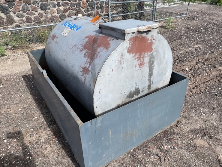 #4664-•-oil-tank-in-containment-bin-image-7