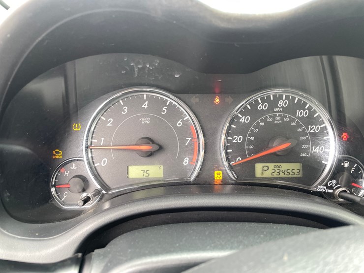 #2765-•-2011-toyota-corolla-(title-in-delay)-image-65