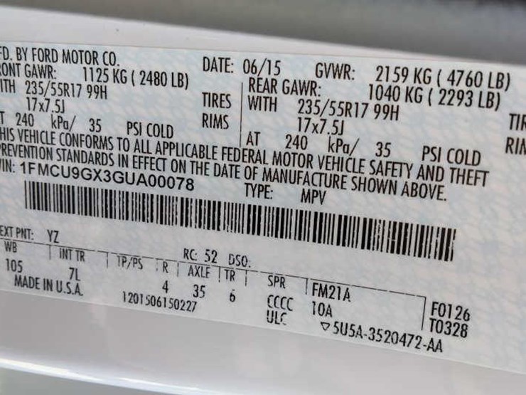 2016-ford-escape-se-image-16