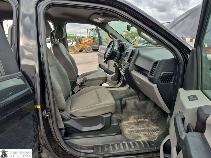 2019-ford-f150-image-27