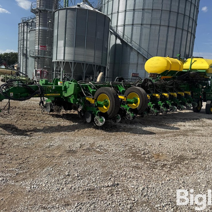 2018 JOHN DEERE 1775NT