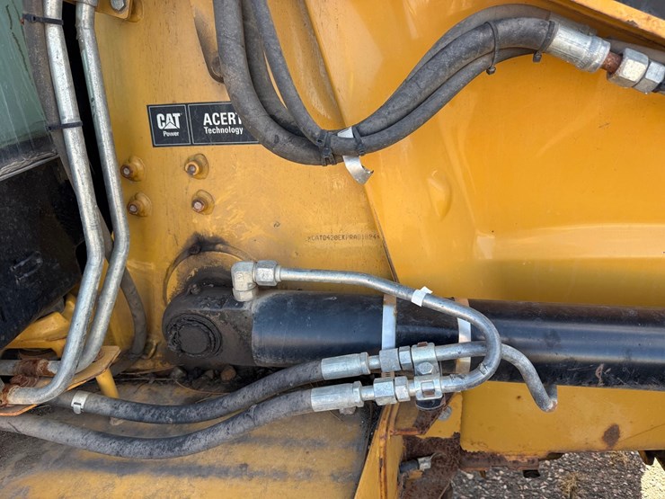 caterpillar-420e-image-18