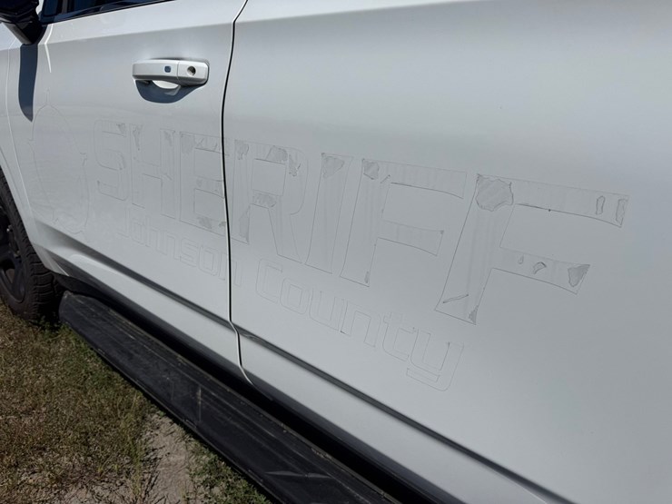 2021-chevrolet-tahoe-image-12