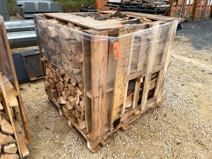 #3052-•-pallet-of-oak-firewood-image-1