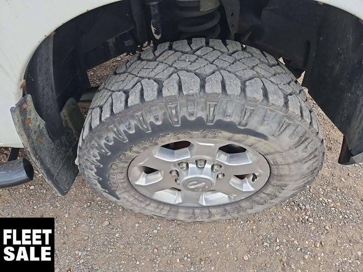 2018-dodge-2500-image-12
