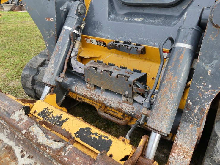 deere-333g-image-13