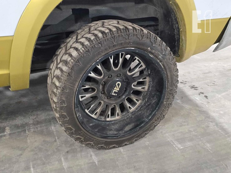 2012-ram-2500-laramie-longhorn-image-18