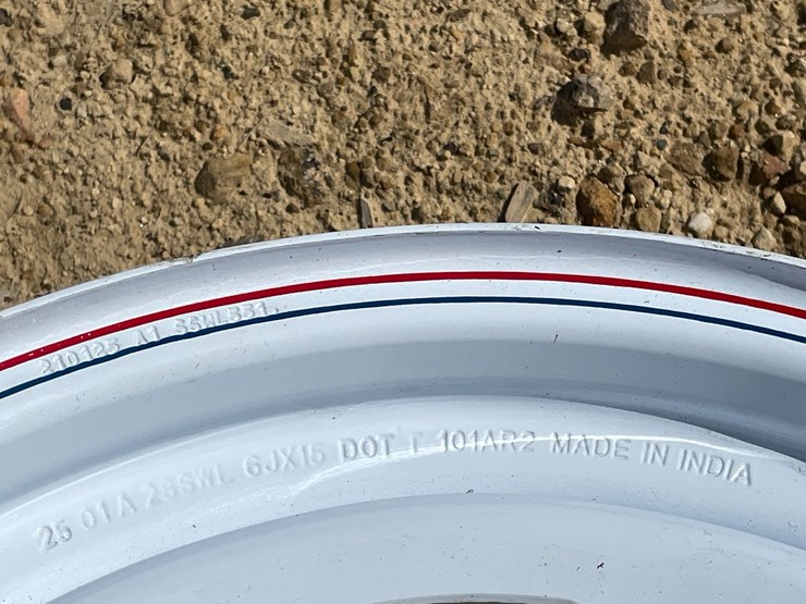 #3030-•-(2)-new-15"-trailer-rims-image-6