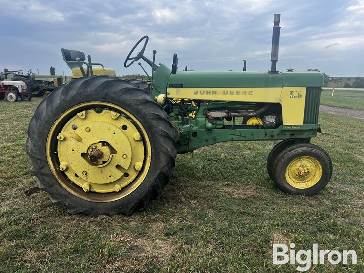1959-john-deere-530-image-4