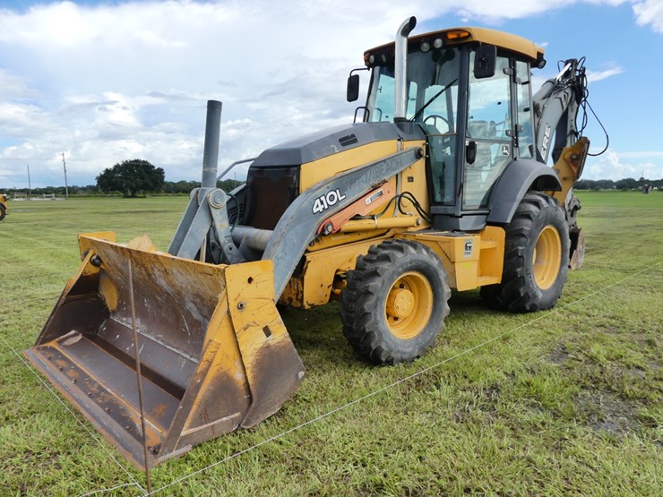 2015-deere-410l-image-1