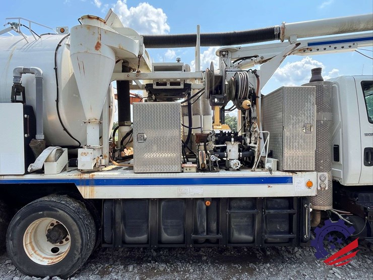2009-international-sf637-t/a-hydrovac-truck-image-37