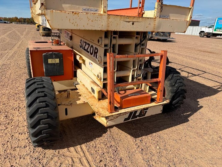 jlg-33rts-image-20