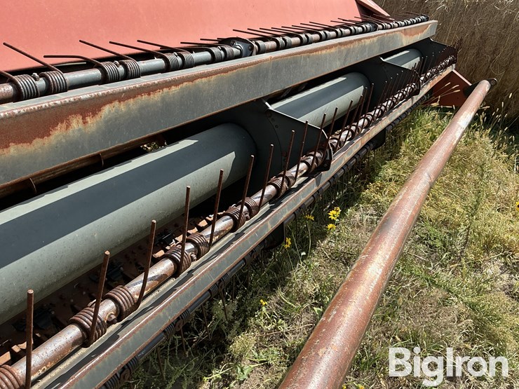 case-ih-8840-image-11