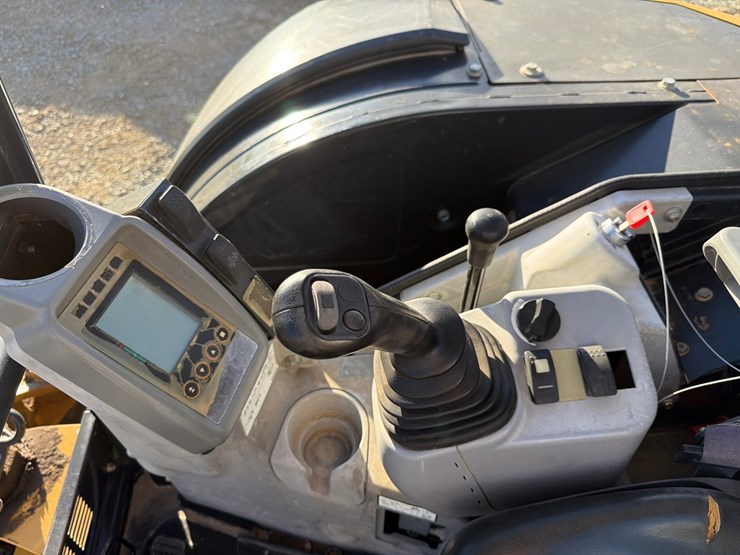 deere-50g-image-58