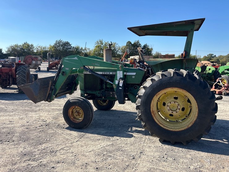 john-deere-2640-image-2