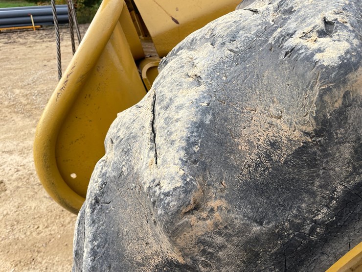 deere-440b-image-80