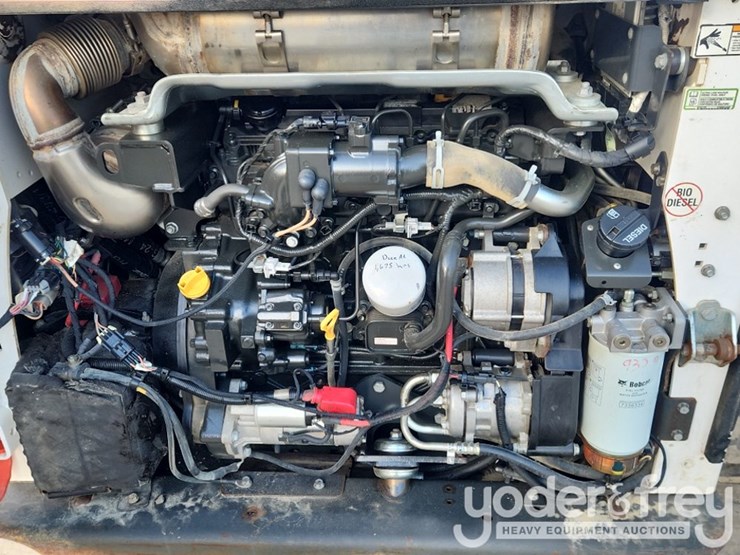 2021-bobcat-t870-image-9