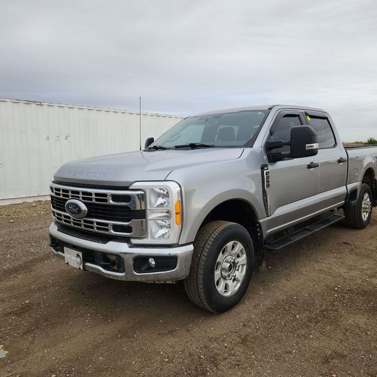 2023 FORD F250