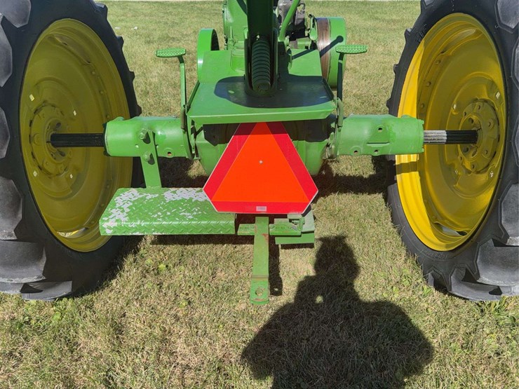 john-deere-h-image-22