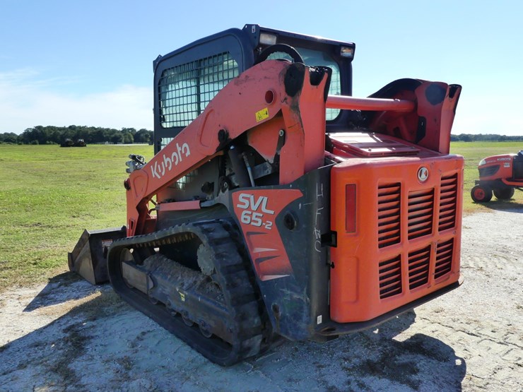 kubota-svl65-2-image-3