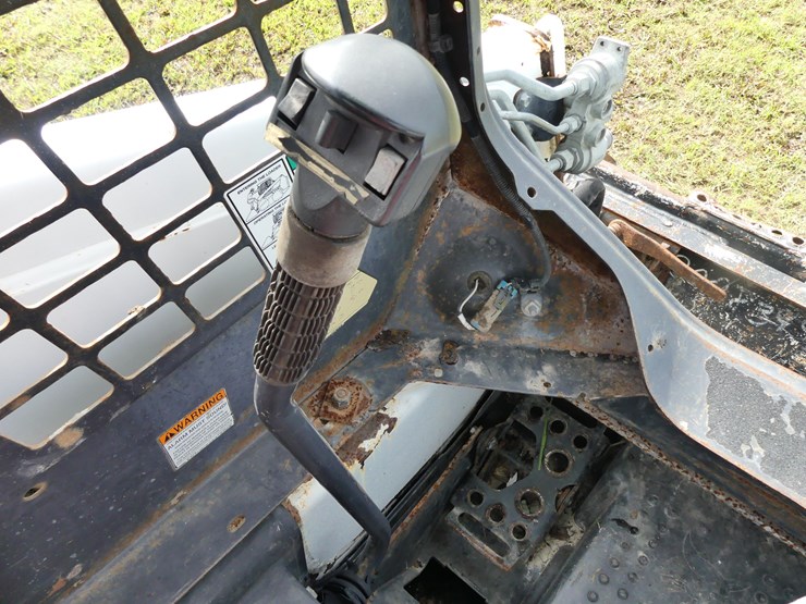 2018-bobcat-t450-image-14