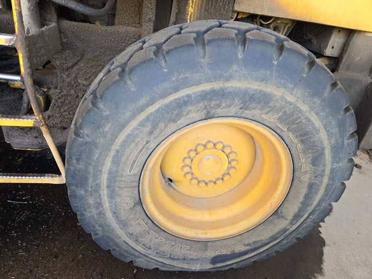 caterpillar-it18f-image-76