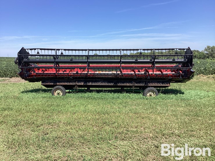 2005-case-ih-1020-image-2