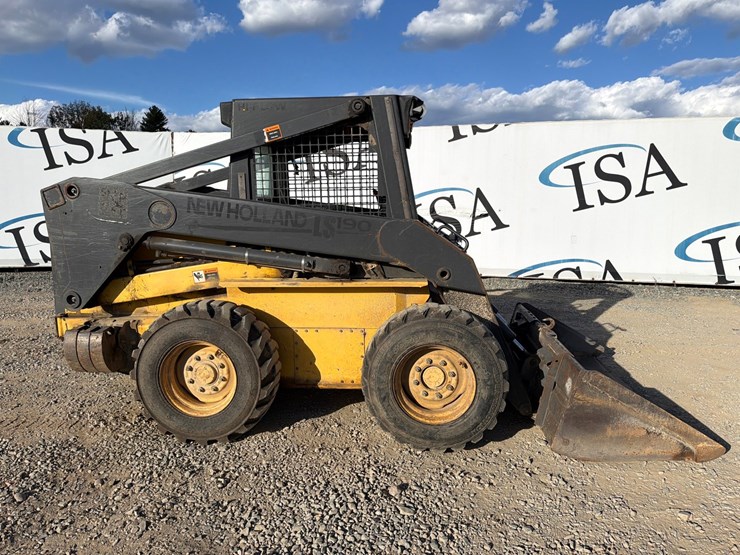 new-holland-ls190-image-6