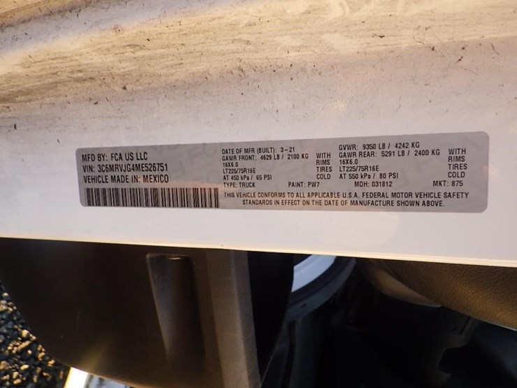 2021-dodge-3500-image-34