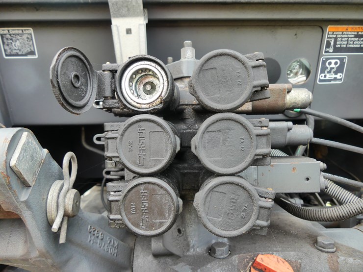 kubota-m6s-111-image-8