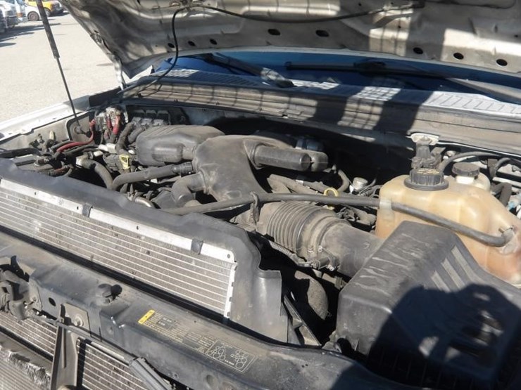 2010-ford-f450-image-7