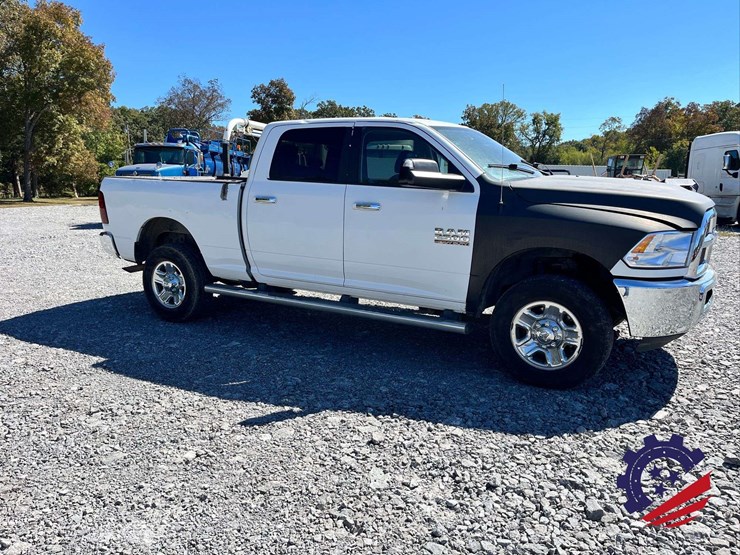 2015-ram-2500-hd-image-7