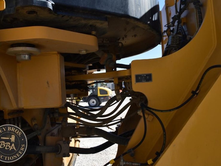 2019-caterpillar-972m-image-37