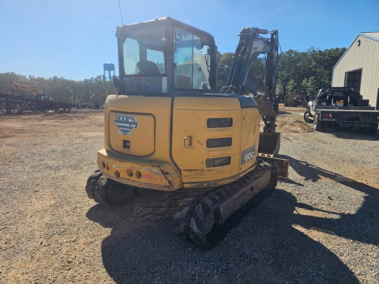 deere-60g-image-10