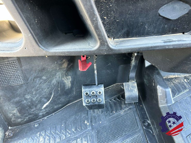 2023-polaris-ranger-1000-image-31