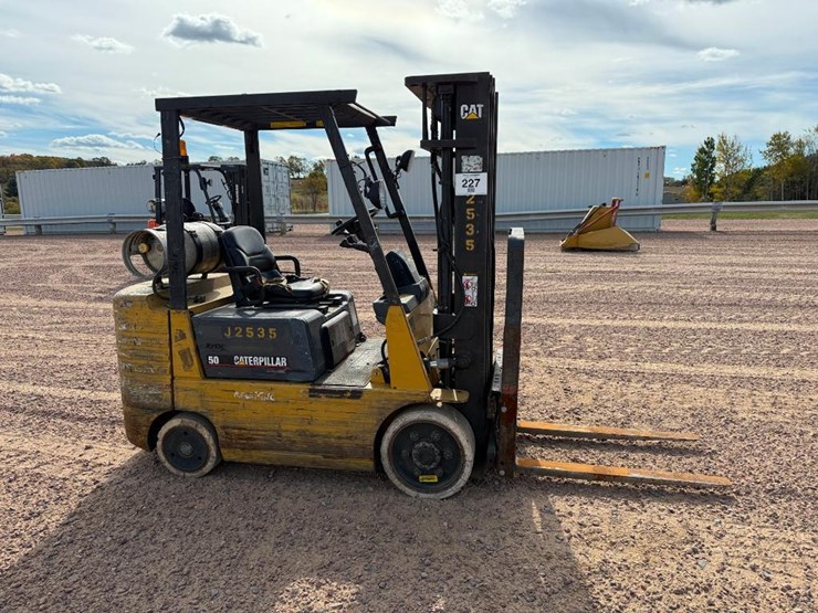 caterpillar-gc25-image-3