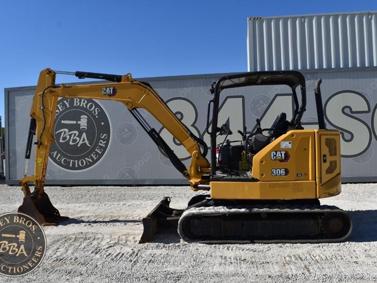 2021-caterpillar-306cr-image-17