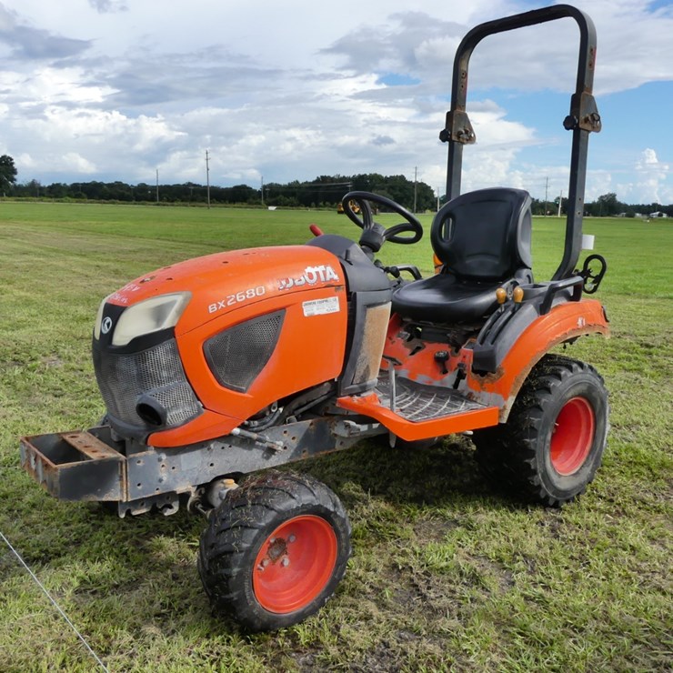 KUBOTA BX2680